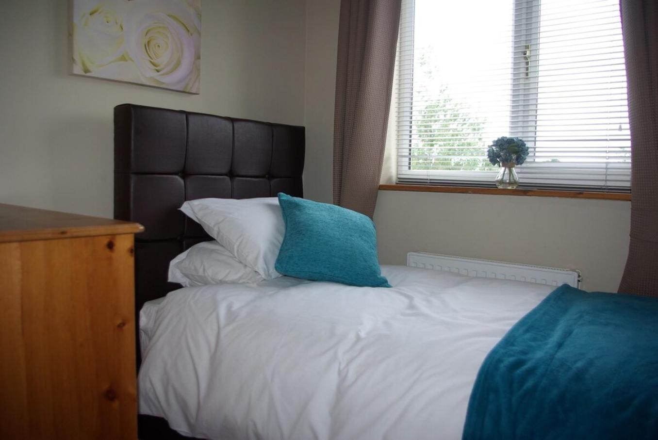 Portland Mews - 3 Bed Holiday Home By Premier Serviced Accommodation Leek Buitenkant foto